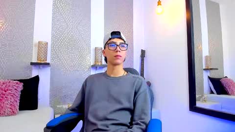    online show from January 27, 7:14 am