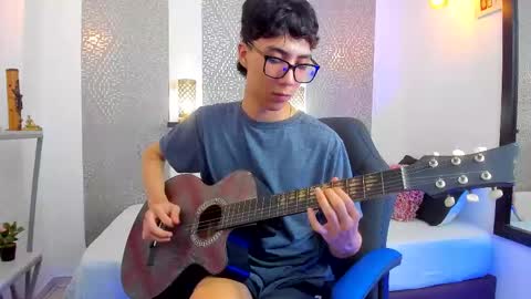    online show from February 10, 7:15 am