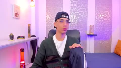    online show from January 8, 4:48 am