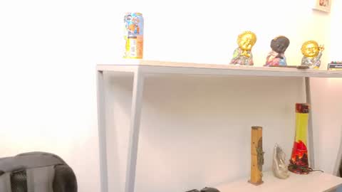 Snapshot of nikolay_gregori chatting on June 22, 3:36 am online show from June 22, 3:36 am