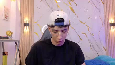 Snapshot of nikolay_gregori chatting on July 7, 4:04 am online show from July 7, 4:04 am