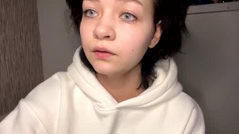 Snapshot of nikoli_naw chatting on January 28, 8:26 pm nikoli_naw online show from January 28, 8:26 pm