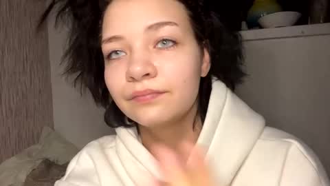 Snapshot of nikoli_naw chatting on January 29, 8:25 pm nikoli_naw online show from January 29, 8:25 pm