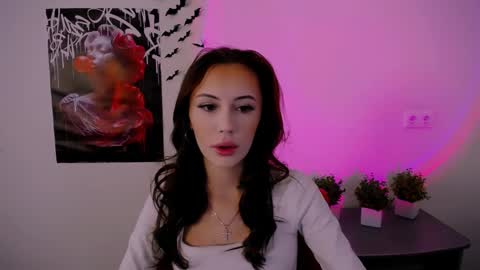 Snapshot of nikonara_ chatting on February 9, 1:25 pm nikonara_ online show from February 9, 1:25 pm