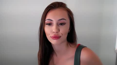 Snapshot of nikonara_ chatting on September 23, 12:19 pm nikonara_ online show from September 23, 12:19 pm