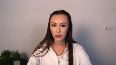 Snapshot of nikonara_ chatting on October 19, 1:01 pm nikonara_ online show from October 19, 1:01 pm