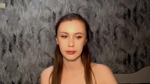 nikonara_ online show from June 15, 7:27 pm