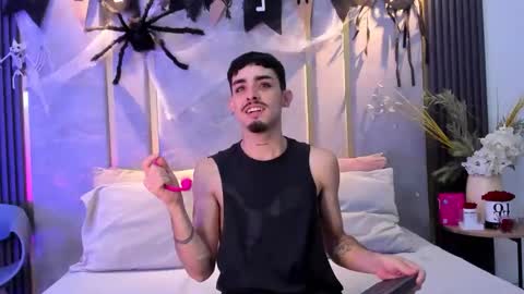 Niko Stone online show from October 25, 1:13 am