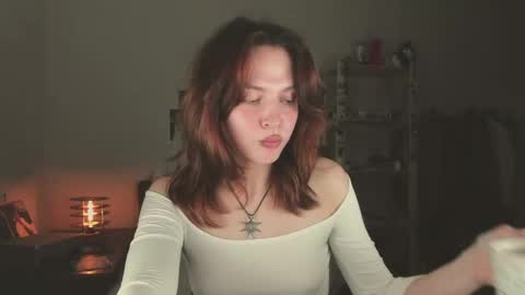 Snapshot of niky_jess chatting on June 2, 6:54 pm Veronica online show from June 2, 6:54 pm