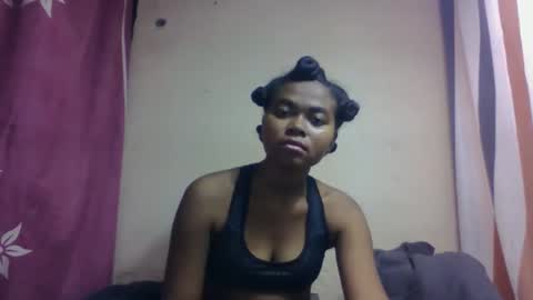 Snapshot of nilahmarie chatting on October 19, 7:09 am nilah online show from October 19, 7:09 am