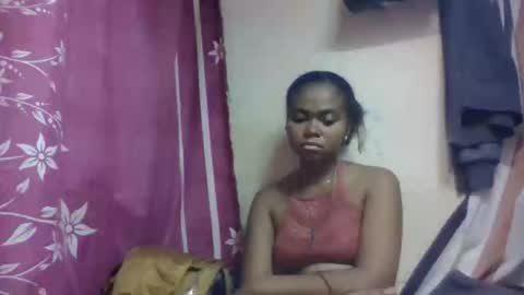 Snapshot of nilahmarie chatting on November 14, 7:40 am nilah online show from November 14, 7:40 am