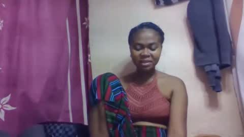 Snapshot of nilahmarie chatting on November 19, 3:06 am nilah online show from November 19, 3:06 am