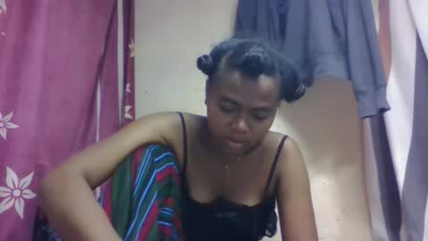 Snapshot of nilahmarie chatting on November 24, 6:57 am nilah online show from November 24, 6:57 am