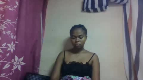 Snapshot of nilahmarie chatting on November 26, 2:23 am nilah online show from November 26, 2:23 am