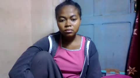 Snapshot of nilahmarie chatting on July 7, 6:05 am nilah online show from July 7, 6:05 am