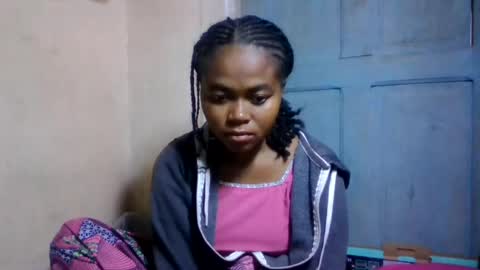 Snapshot of nilahmarie chatting on July 9, 4:27 am nilah online show from July 9, 4:27 am