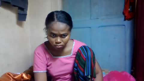 Snapshot of nilahmarie chatting on July 18, 6:50 am nilah online show from July 18, 6:50 am