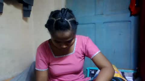 Snapshot of nilahmarie chatting on July 20, 1:57 pm nilah online show from July 20, 1:57 pm