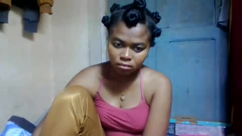Snapshot of nilahmarie chatting on July 23, 6:00 am nilah online show from July 23, 6:00 am