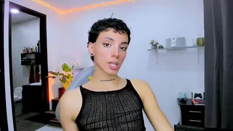 Snapshot of nilam217 chatting on September 9, 11:04 pm Nilam online show from September 9, 11:04 pm