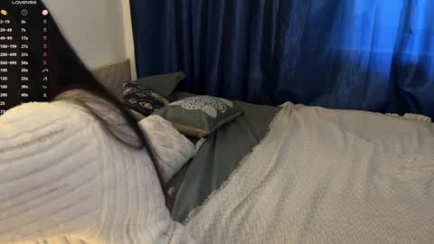 Jennet online show from January 8, 11:21 am