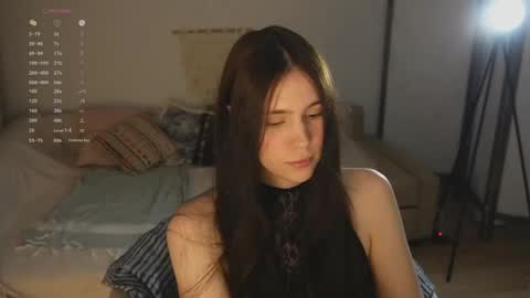 Jennet online show from May 26, 6:26 pm