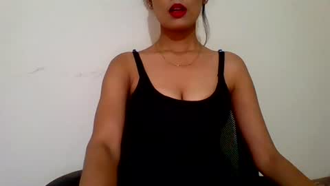 Snapshot of nimrita001 chatting on June 24, 6:45 am nimrita001 online show from June 24, 6:45 am