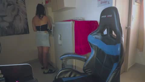 Snapshot of nina_carther chatting on July 15, 3:06 pm Nina Carther online show from July 15, 3:06 pm
