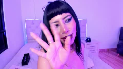Snapshot of nina_fooxxx1 chatting on May 15, 11:34 pm Nina Fox online show from May 15, 11:34 pm