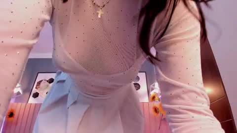 Snapshot of nina_ford_ chatting on November 4, 3:05 am nina_ford_ online show from November 4, 3:05 am