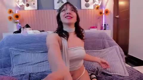 nina_ford_ online show from July 31, 3:06 am