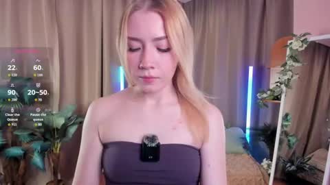 Nina online show from July 3, 2:18 am