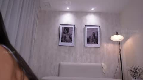 Snapshot of nina_ponse chatting on June 15, 8:22 pm Natalia FOLLOW ME ---- nathy po online show from June 15, 8:22 pm