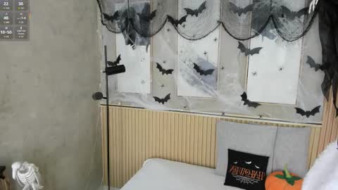 Snapshot of nina_soul chatting on November 1, 1:24 pm NINA online show from November 1, 1:24 pm