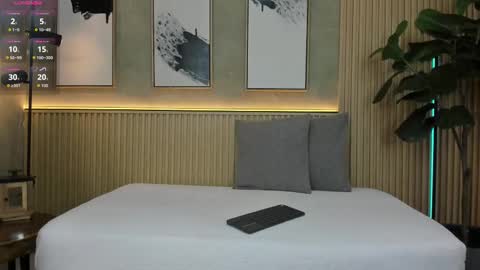 Snapshot of nina_soul chatting on November 16, 12:00 pm NINA online show from November 16, 12:00 pm