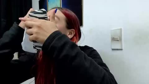 Snapshot of ninaa_fox chatting on December 27, 4:10 pm Ninaa fox online show from December 27, 4:10 pm
