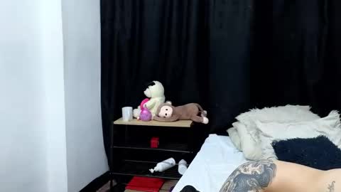 Snapshot of ninaa_fox chatting on January 17, 9:06 pm Ninaa fox online show from January 17, 9:06 pm