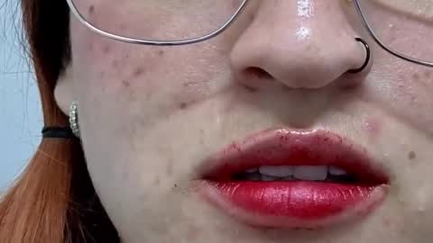 Snapshot of ninaa_fox chatting on February 17, 10:58 pm Ninaa fox online show from February 17, 10:58 pm