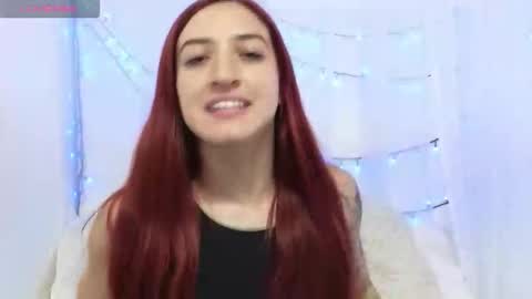 Snapshot of ninaa_fox chatting on May 25, 8:48 pm Ninaa fox online show from May 25, 8:48 pm
