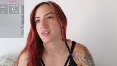 Snapshot of ninaa_fox chatting on July 29, 4:27 pm Ninaa fox online show from July 29, 4:27 pm