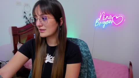 Snapshot of ninabryon1 chatting on December 6, 7:12 pm Nina online show from December 6, 7:12 pm