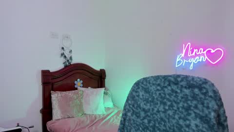 Snapshot of ninabryon1 chatting on December 9, 8:23 pm Nina online show from December 9, 8:23 pm