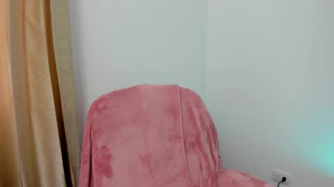 Snapshot of ninabryon1 chatting on September 29, 12:32 pm Nina online show from September 29, 12:32 pm