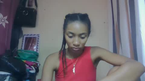 Snapshot of ninaeaa chatting on May 3, 12:22 pm ninaeaa online show from May 3, 12:22 pm