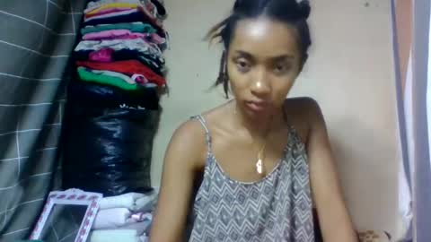 Snapshot of ninaeaa chatting on June 7, 9:24 am ninaeaa online show from June 7, 9:24 am