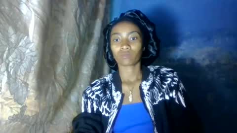 Snapshot of ninaeaa chatting on June 21, 4:59 am ninaeaa online show from June 21, 4:59 am