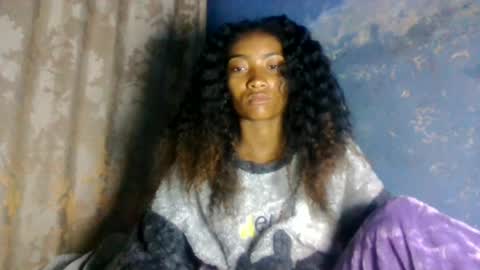 Snapshot of ninaeaa chatting on July 5, 4:19 am ninaeaa online show from July 5, 4:19 am