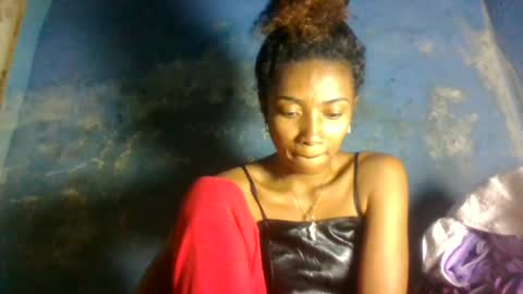 Snapshot of ninaeaa chatting on July 5, 4:47 pm ninaeaa online show from July 5, 4:47 pm