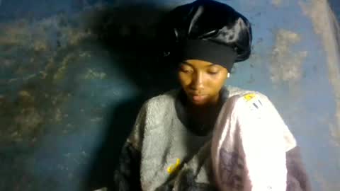 Snapshot of ninaeaa chatting on July 8, 4:22 pm ninaeaa online show from July 8, 4:22 pm