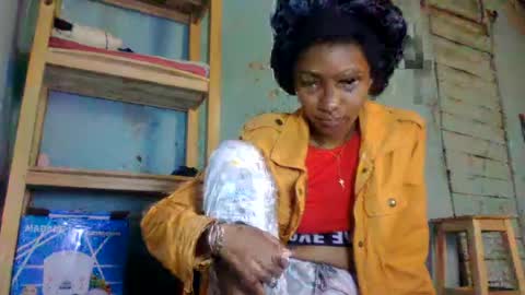 Snapshot of ninaeaa chatting on July 16, 7:25 am ninaeaa online show from July 16, 7:25 am